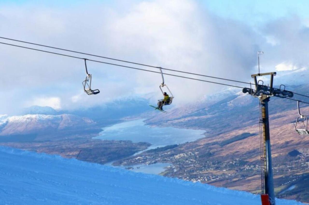 The Base Camp Hotel, Nevis Range 포트 윌리엄 외부 사진