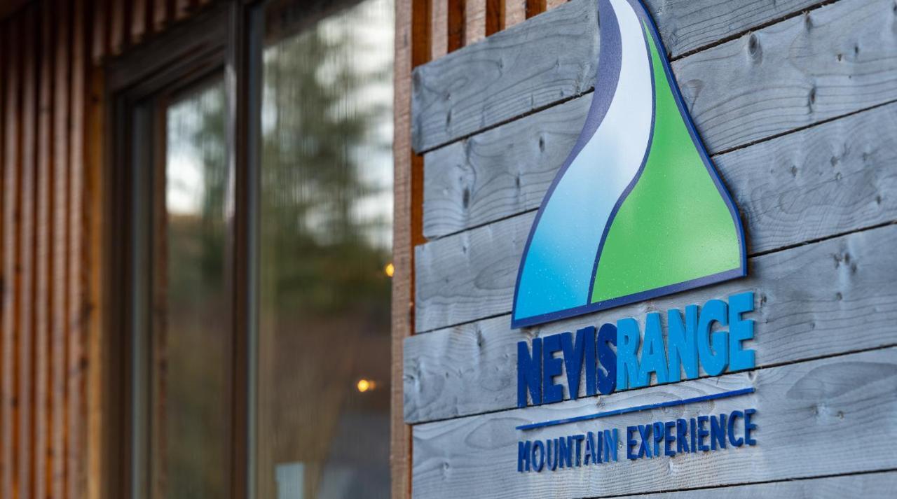 The Base Camp Hotel, Nevis Range 포트 윌리엄 외부 사진