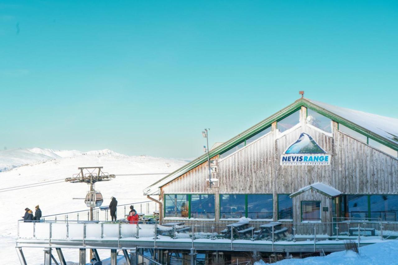 The Base Camp Hotel, Nevis Range 포트 윌리엄 외부 사진